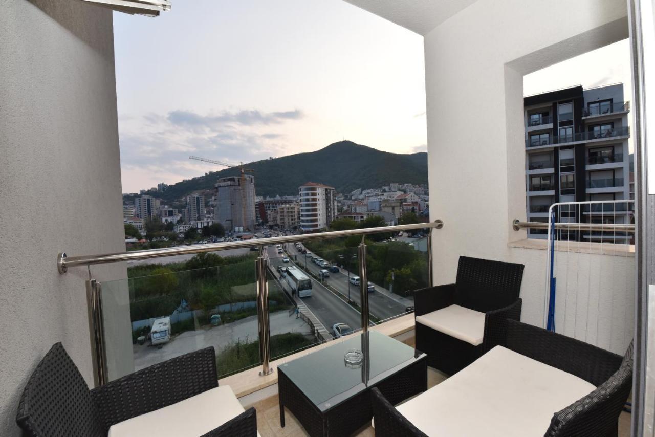 Lux Apartments Kristina Budva Exterior photo
