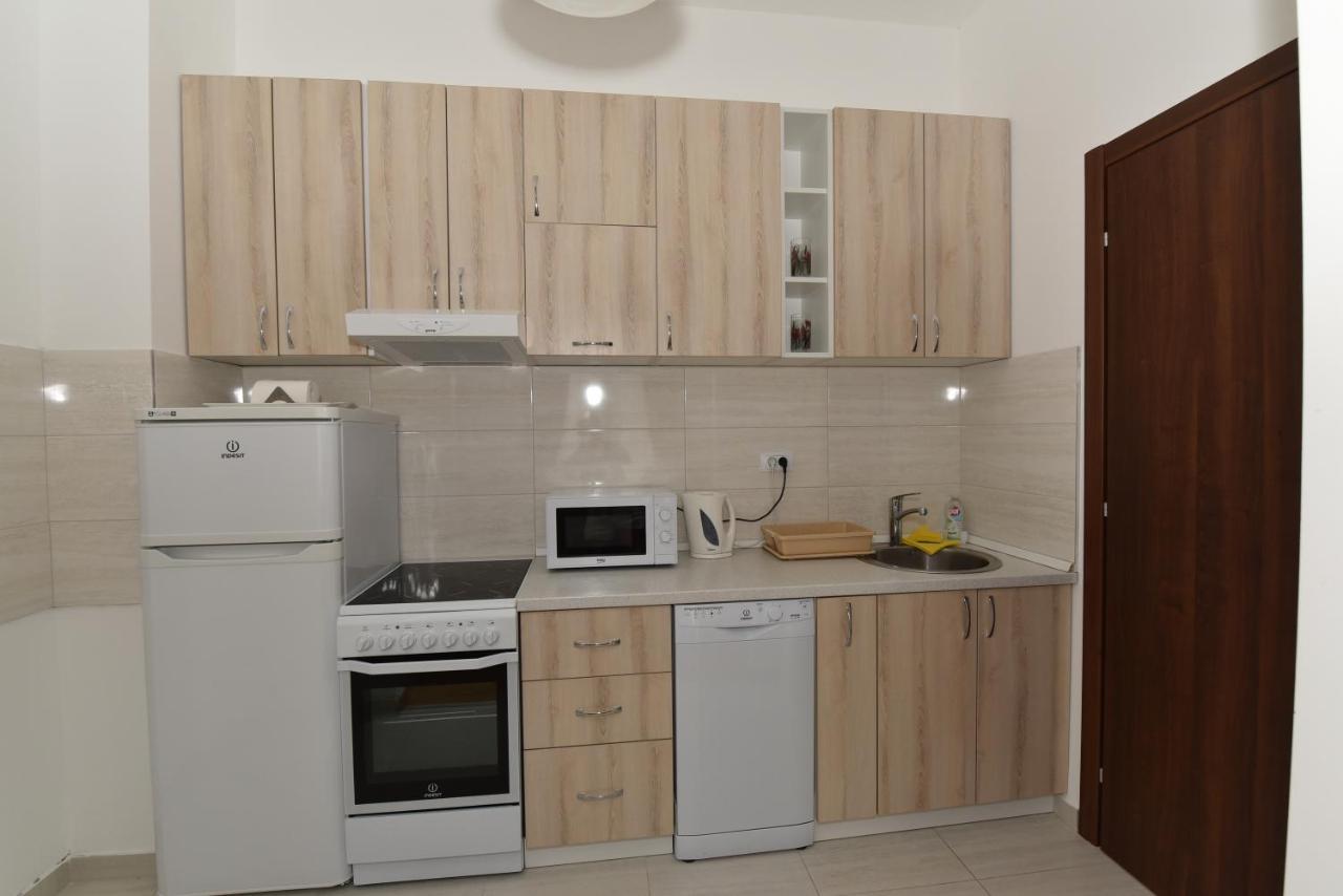 Lux Apartments Kristina Budva Exterior photo
