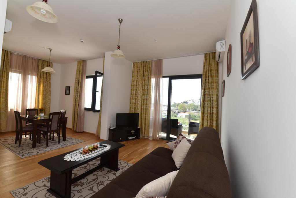 Lux Apartments Kristina Budva Exterior photo