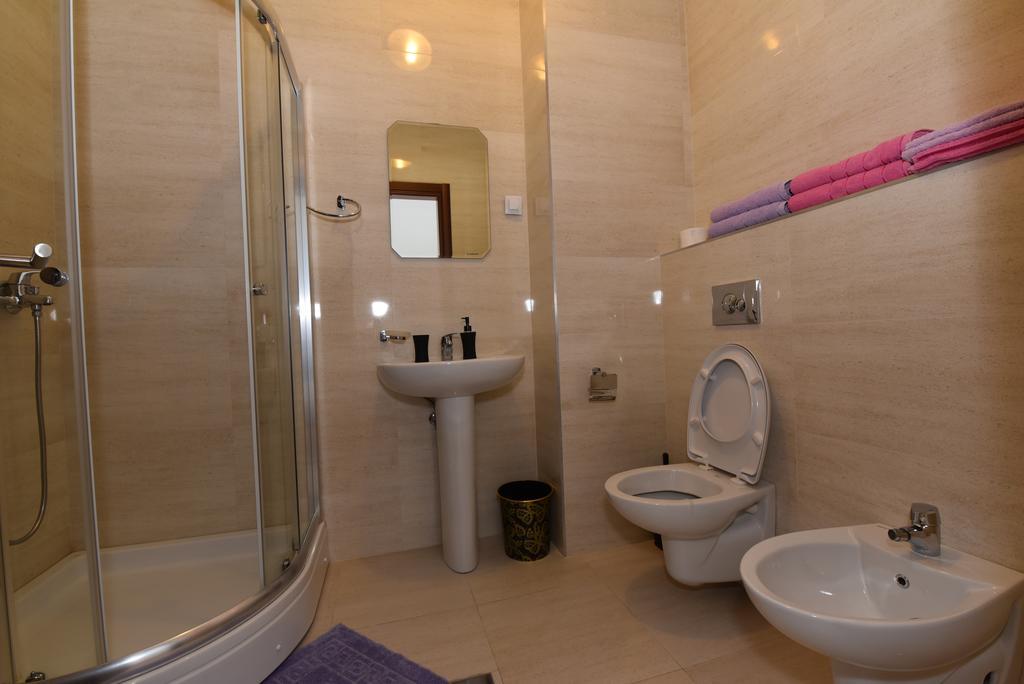 Lux Apartments Kristina Budva Exterior photo