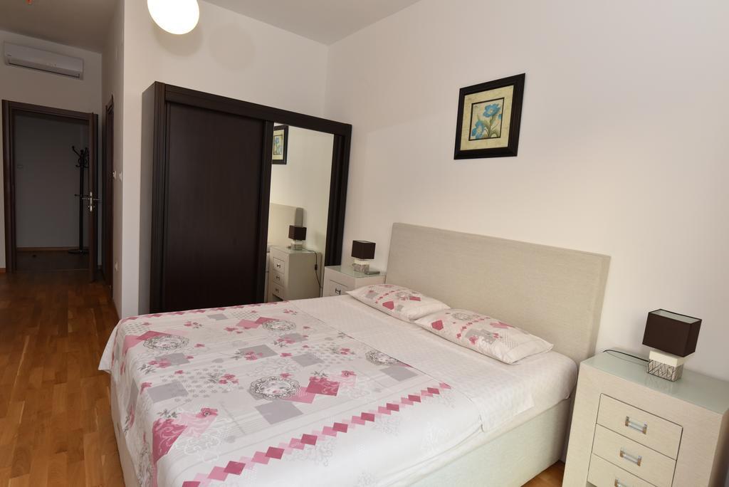 Lux Apartments Kristina Budva Exterior photo