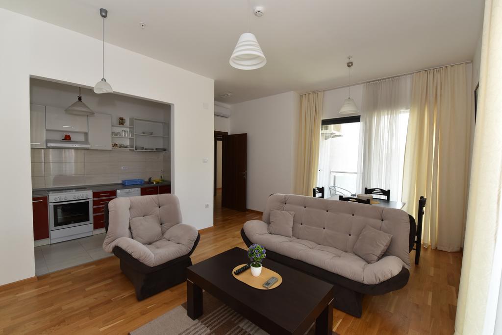 Lux Apartments Kristina Budva Exterior photo